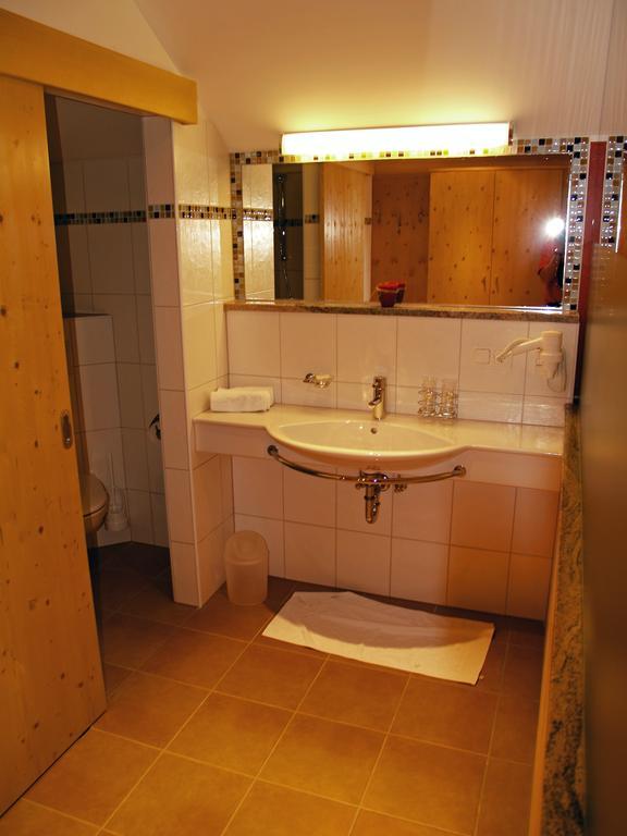 Landhotel Mariensaeule Wernstein am Inn Стая снимка