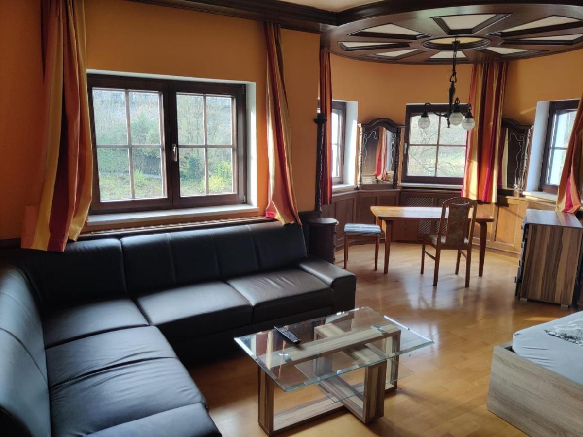 Landhotel Mariensaeule Wernstein am Inn Екстериор снимка